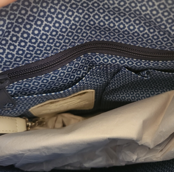 Brighton NWOT Florabella Messenger Bag💙